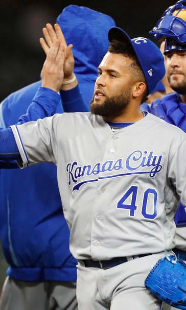 Royals rally in ninth to earn doubleheader split, end nine-game skid